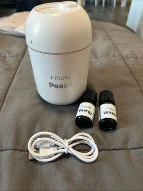 Inhale Peace USB Aroma Diffuser with Essential Oils - White
